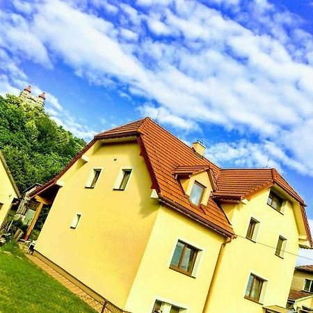 Apartman Pod Kalvariou - Rodinny Dom Banska Stiavnica Exterior photo