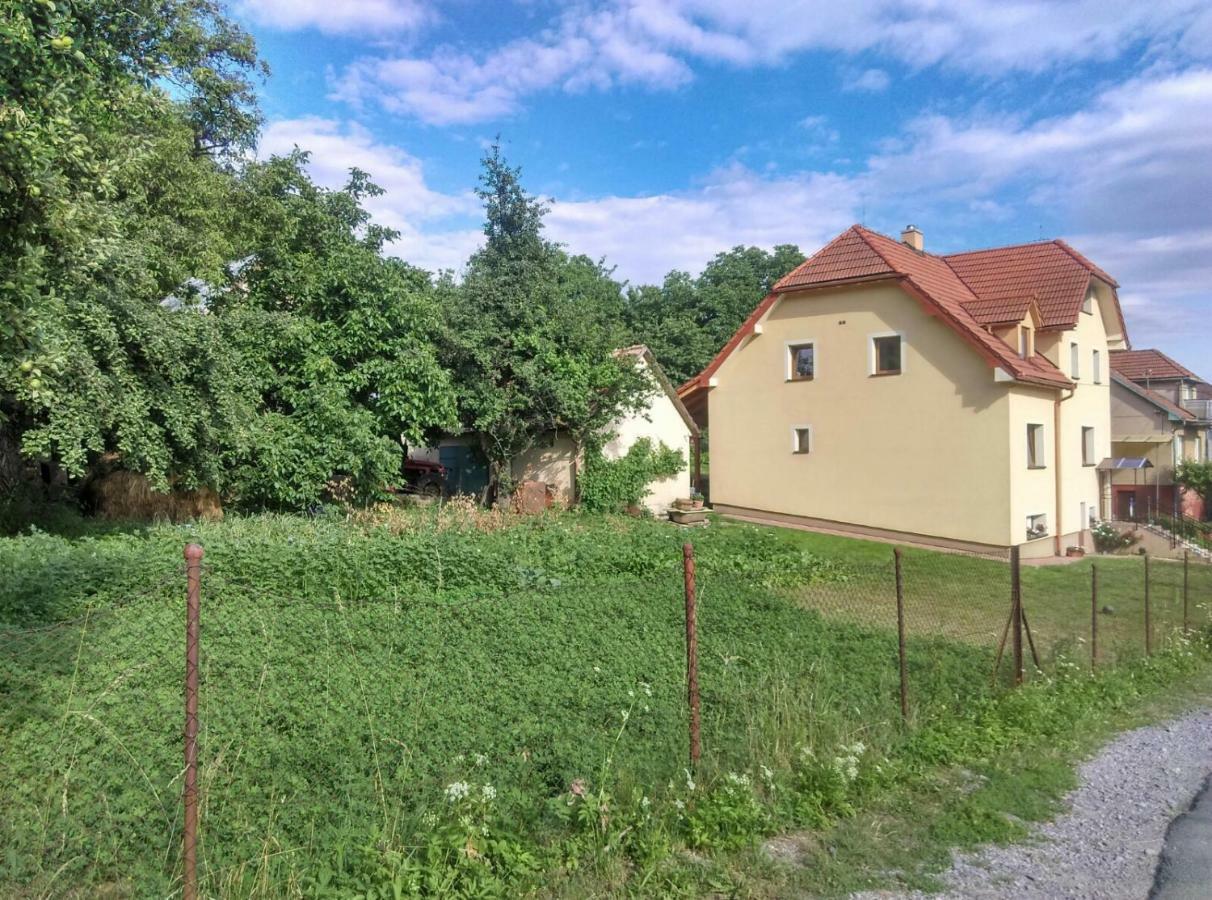 Apartman Pod Kalvariou - Rodinny Dom Banska Stiavnica Exterior photo
